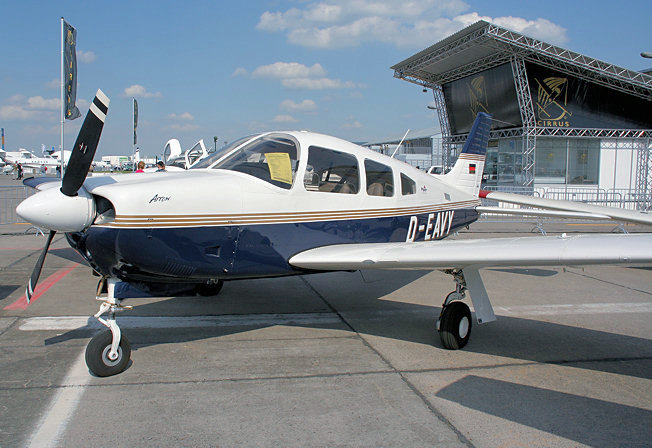 Piper PA-28 Arrow