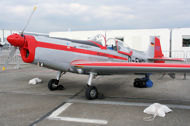 Zlin Z 526 AFS Akrobat - Schul- und Sportflugzeug