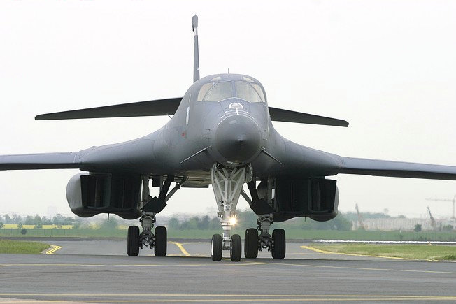 Rockwell B-1 B Lancer