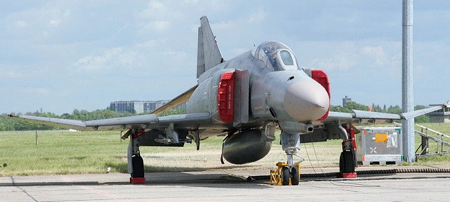 McDonnell Douglas F-4 Phantom II