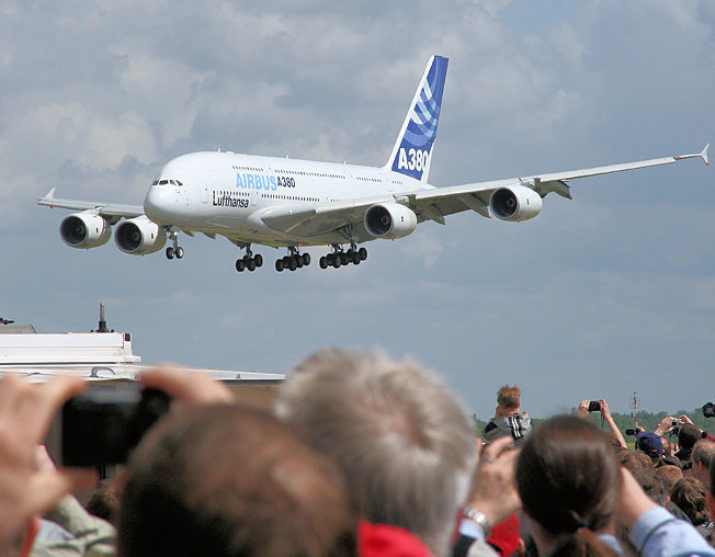 Airbus A-380