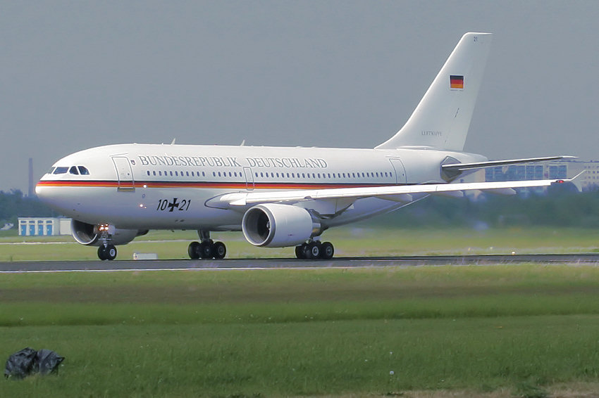 Airbus A310-304 VIP “Konrad Adenauer": Start des Regierungsflugzeugs der Bundesregierung Deutschland
