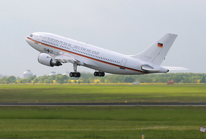 Airbus A310-304 VIP: Start des Regierungsflugzeugs der Bundesregierung Deutschland