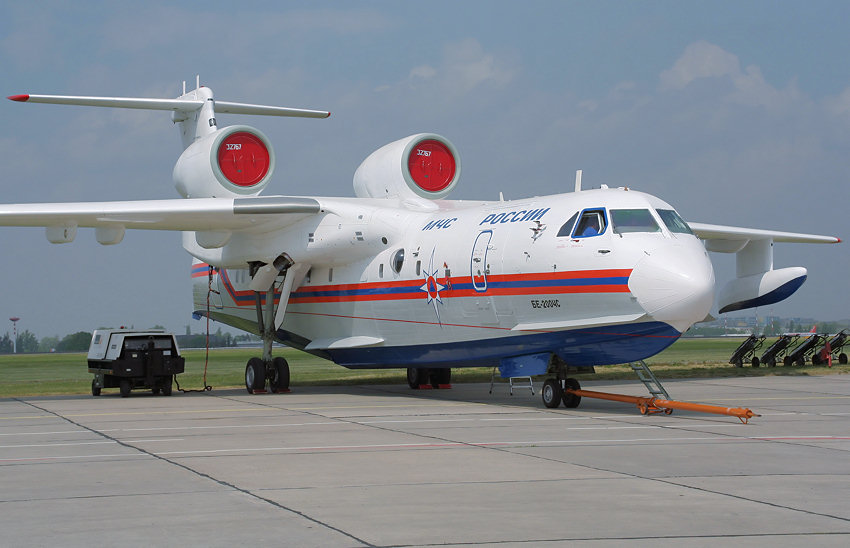 Beriev BE-200: schwimmfähiges Löschflugzeug, bzw. Amphibian neuester Bauart aus Russland