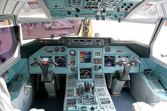 Tupolev TU 204-300