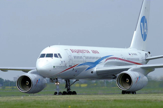 Tupolev TU 204-300