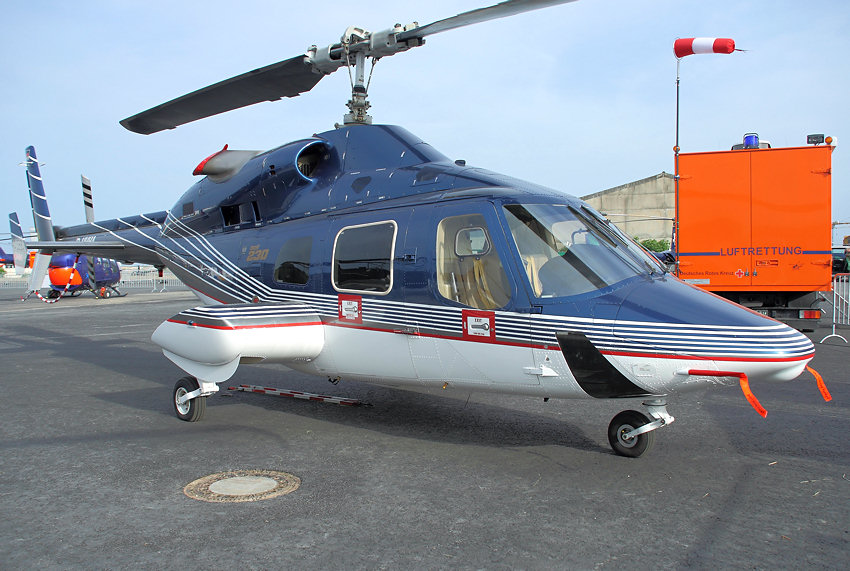 Bell 230 Twin: Hubschrauber der US-Firma Bell Helicopters