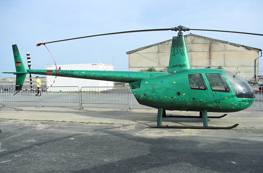 Robinson R44 Raven II:  Hubschrauber für Rundflüge