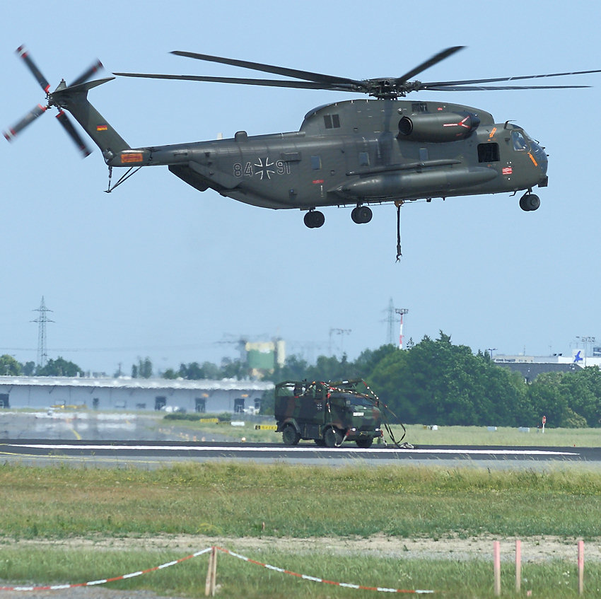 Sikorsky CH-53 - Luftanlandung