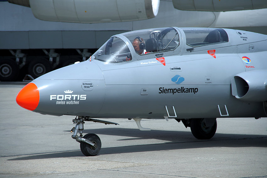 L-29 Delfin - Cockpit