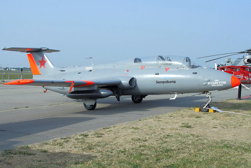 Die Aero L-29 Delfín war in den 1960er Jahren das Standard-Schulflugzeug des Warschauer Paktes. 