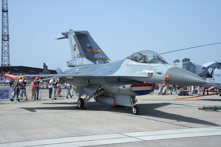 F-16 Fighting Falcon: Kampfjet der USA