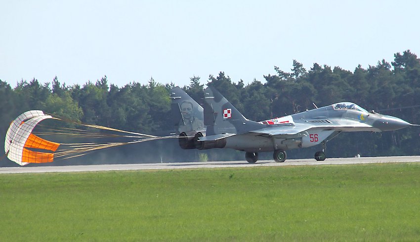 MiG 29 - Bremsschirm