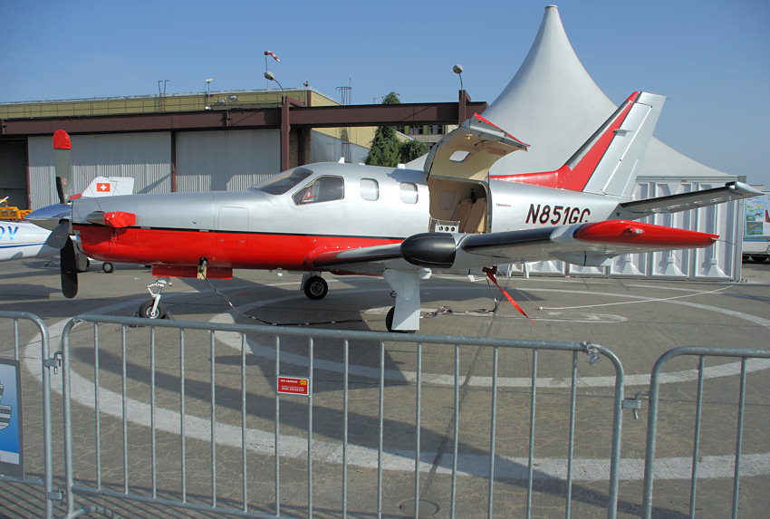 EADS Socata TBM 850: Turboprop als Tiefdecker mit Druckkabine und Einziehfahrwerk