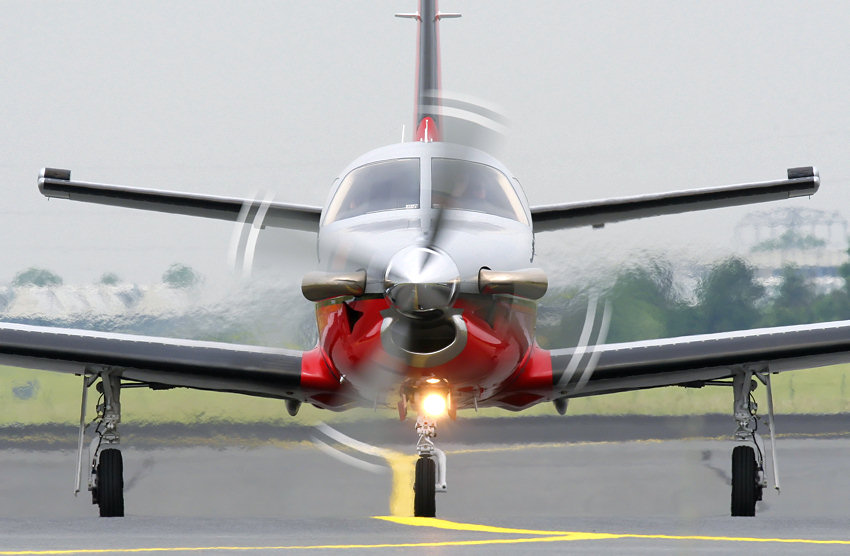 Socata TBM 850 (EADS): Turboprop als Tiefdecker mit Druckkabine und Einziehfahrwerk