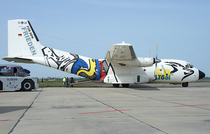 Transall C-160: zweimotoriges Mittelstrecken-Transportflugzeug vom Transportgeschwader 61 (LTG 61)
