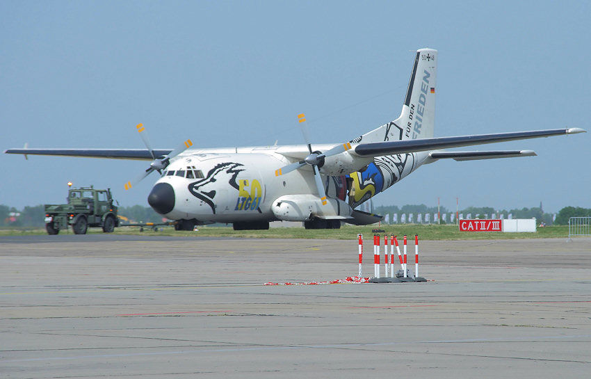 Transall C-160: zweimotoriges Mittelstrecken-Transportflugzeug vom LTG 61