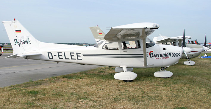 Cessna 172 Skyhawk - Dieselmotor CENTURION 2.0-Motor von Thielert