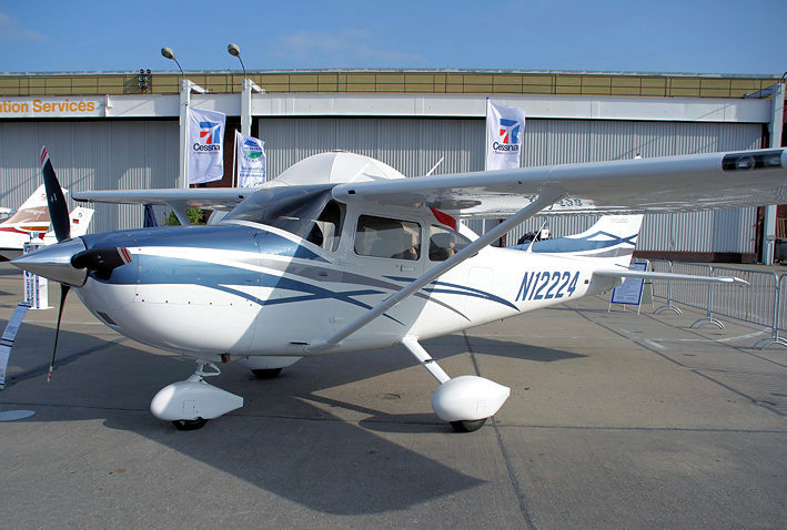 Cessna Skylane 182