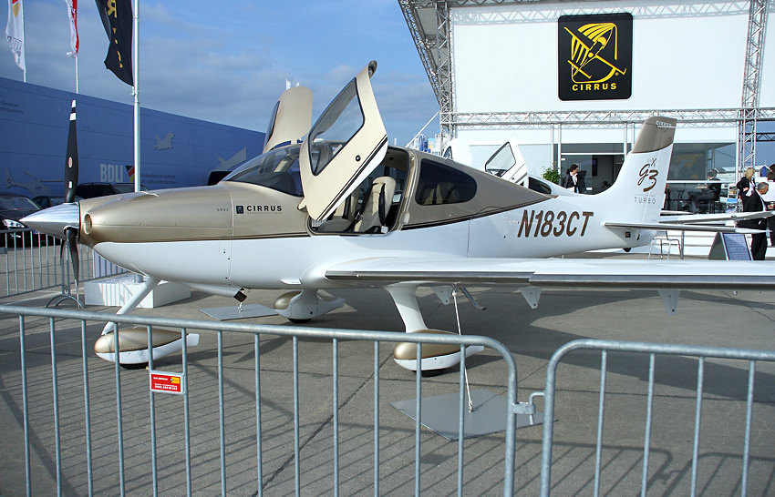 Cirrus SR 22 GTSx G3 Turbo: Rumpf und Flügel aus Kohlenstofffaser gefertigt