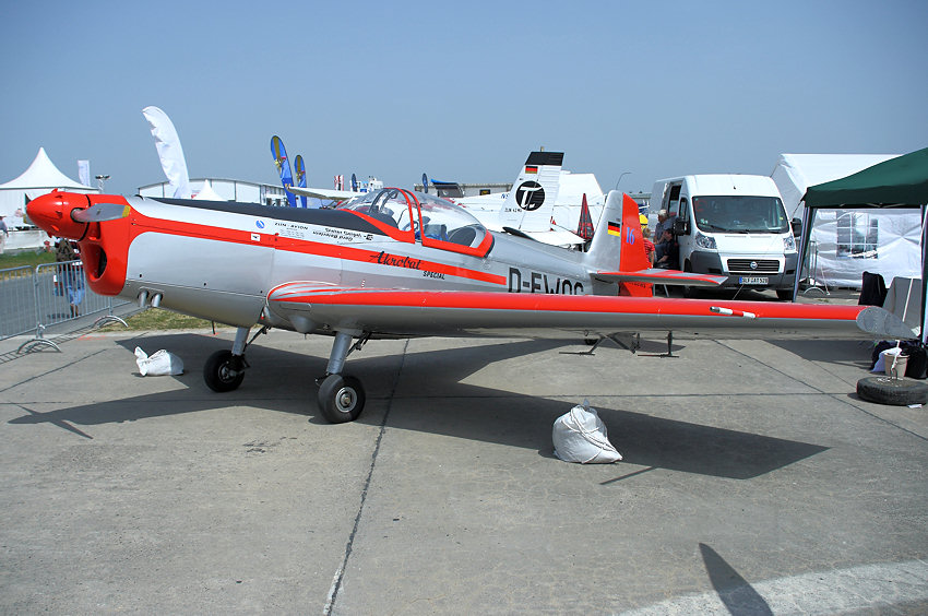 Zlin Z-526 AFS Akrobat Special: kunstflugtaugliches Sportflugzeug