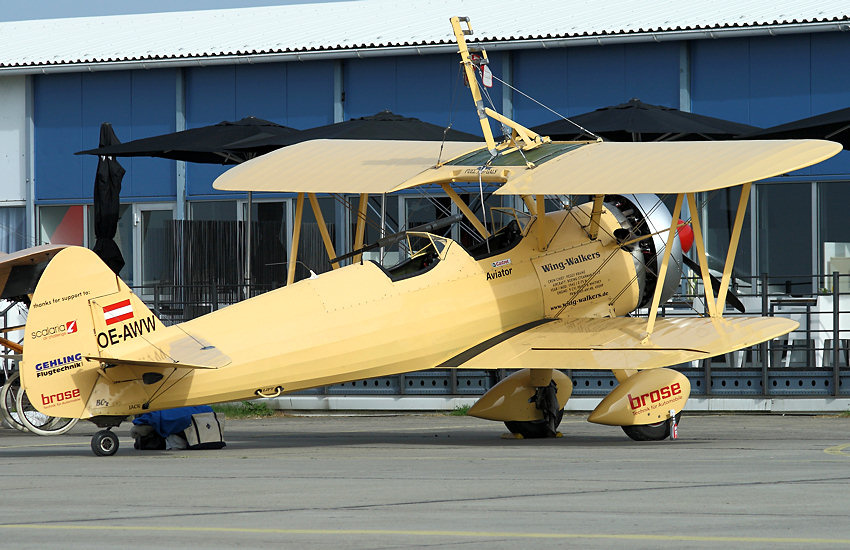 Boeing P-17 Stearman - Seite