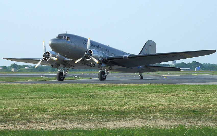 C-47 Dakota: Der Rosinenbomber steht für Rundflüge nahe Berlins zur Verfügung