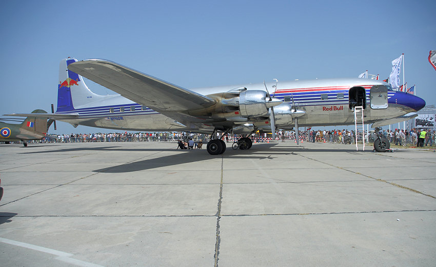 Douglas DC-6: ehemaliges Luxusflugzeug des Staatschefs Marschall Josip Broz Tito