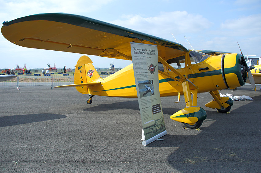 Fairchild F24 W: Flugzeug der USA von 1946 mit 7-Zylinder Sternmotor