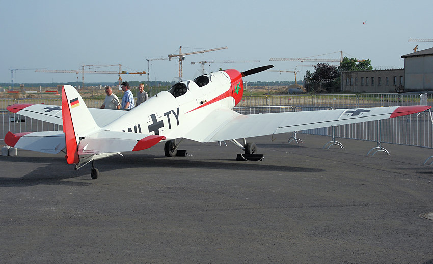 Klemm Kl 35: kunstflugtaugliches Schulflugzeug von 1935 aus Deutschland