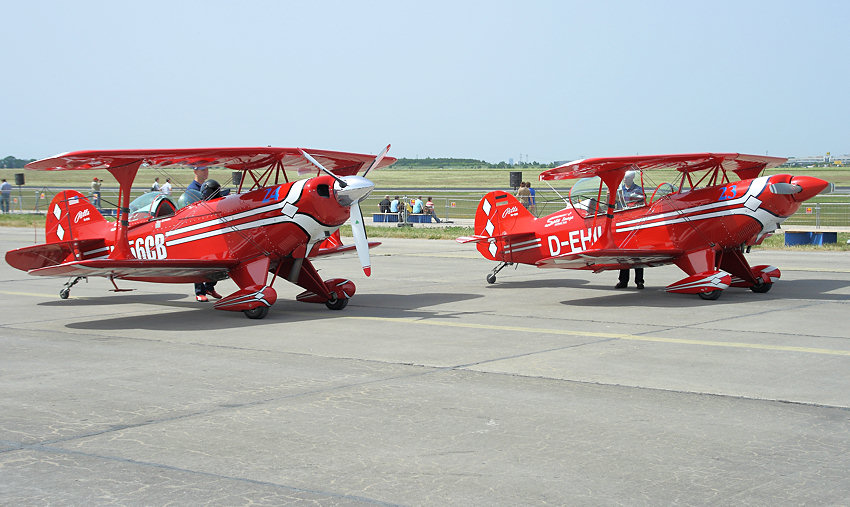 Pitts S-2S und Pitts S-2B: Doppeldecker aus dem Jahr 1944