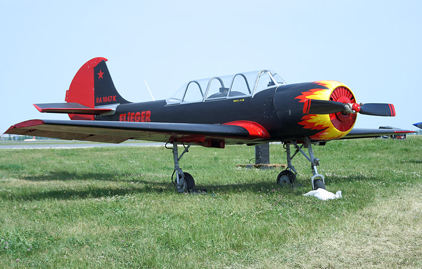 Yakowlew Yak 52: ehemaliges sowjetisches Militärschulflugzeug ab 1979