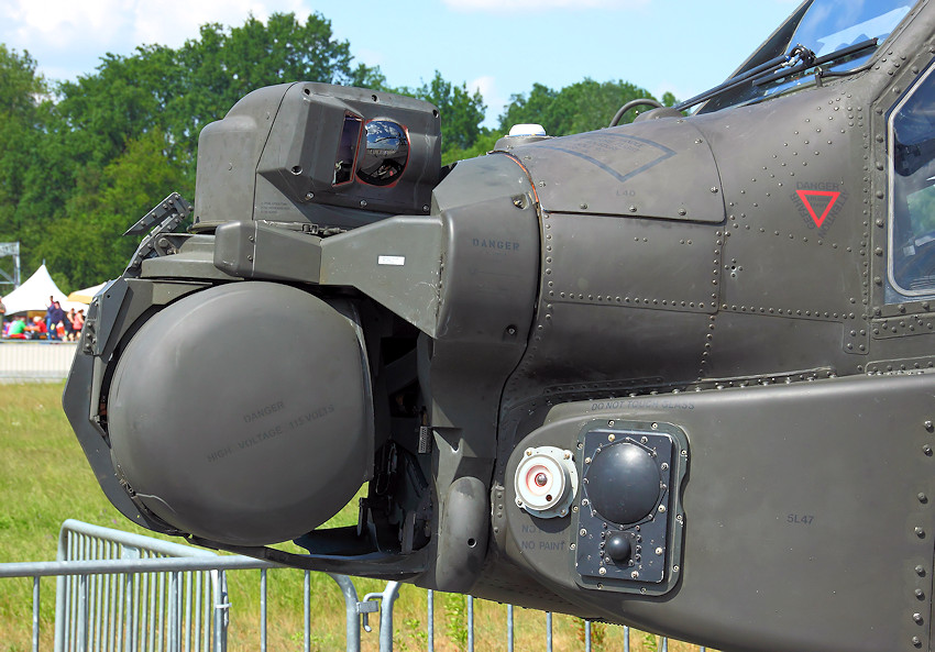 AH-64 Apache - Frontansicht