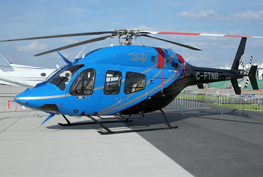 Bell 429: zweimotoriger Hubschrauber des US-Herstellers Bell Helicopters mit 9 Sitzen und Turbinenantrieb