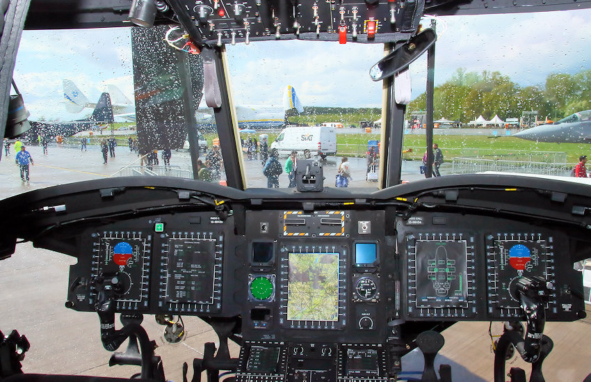 CH-47 Chinook - Cockpit