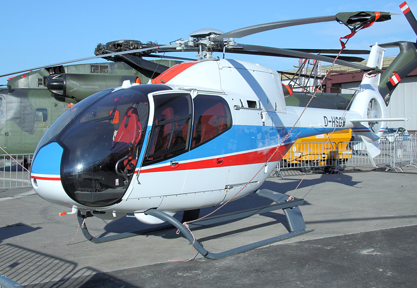 Eurocopter EC 120 Colibri: leichter Hubschrauber der deutsch-französischen Firma Eurocopter mit Turbinenantrieb