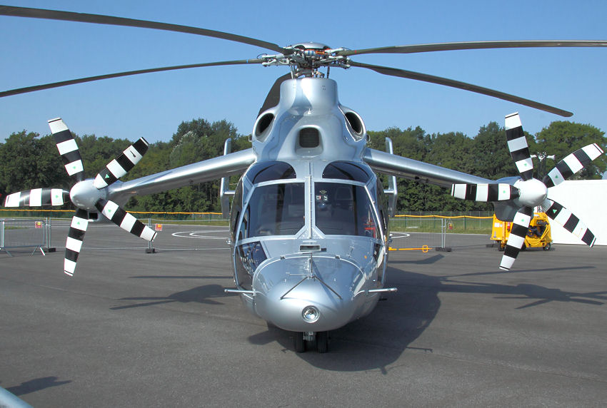 Eurocopter X3 - Flugschrauber: Hybridkonstruktion zwischen Hubschrauber und Propellerflugzeug
