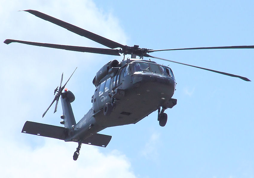 Sikorsky S-70i  Black Hawk: Der Hubschrauber ist eine in Polen bei PZL Mielec hergestellte Exportversion