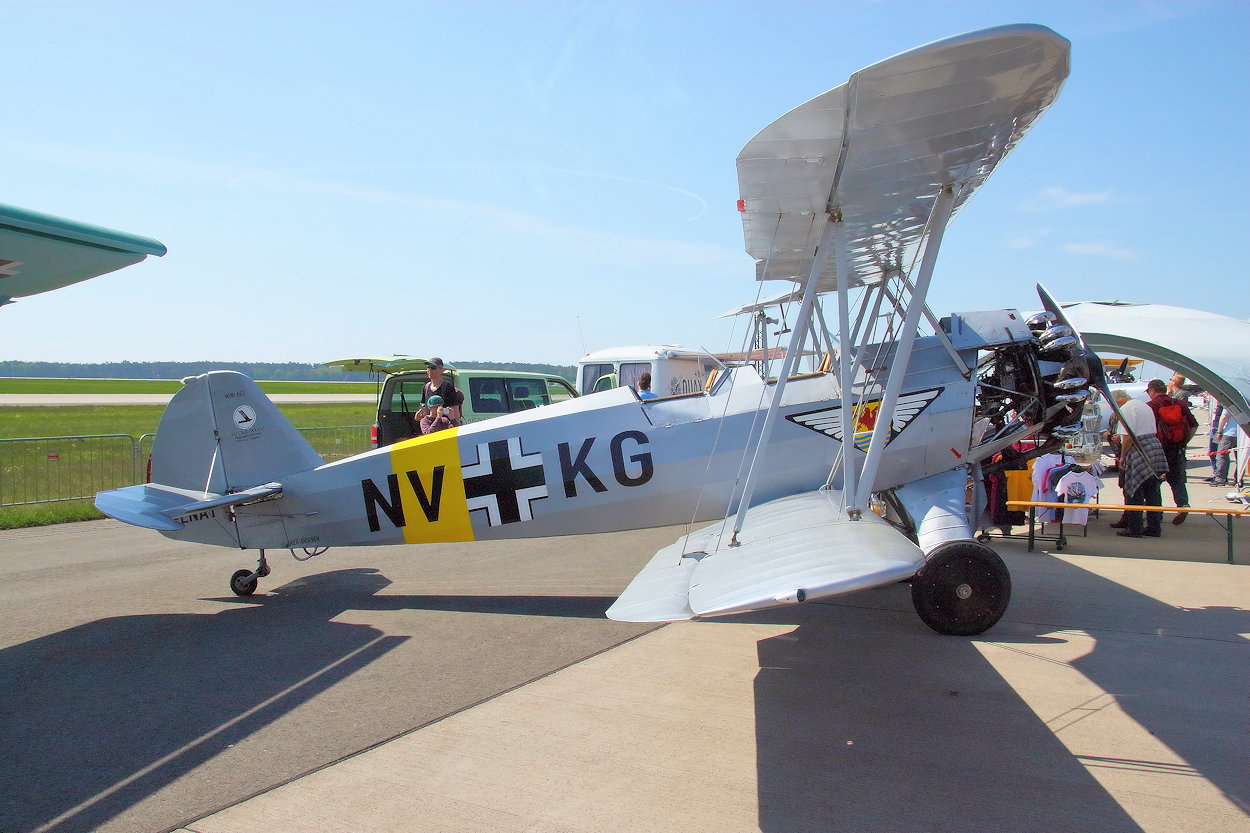Focke-Wulf Fw 44 - Stieglitz