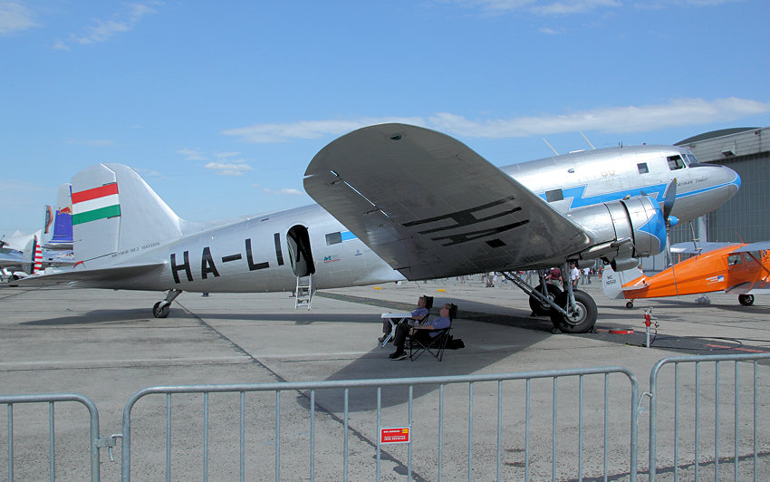 Lisunov Li-2: Das russische Flugzeug ist eine Lizenzversion der US-amerikanischen Douglas DC-3