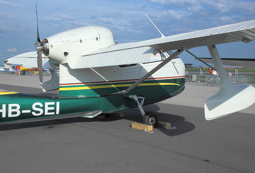 Die Republic Seabee ist ein amphibisches Ganzmetall-Kleinflugzeug