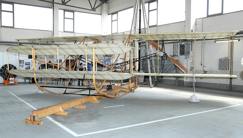 Wright Flyer III: Firma Kindernay's Flying Circus
