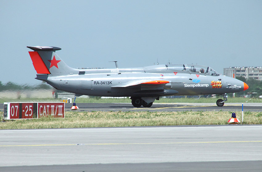 Aero L-29 Delfin: Standard-Schulflugzeug der Staaten des Warschauer Paktes in den 1960er Jahren