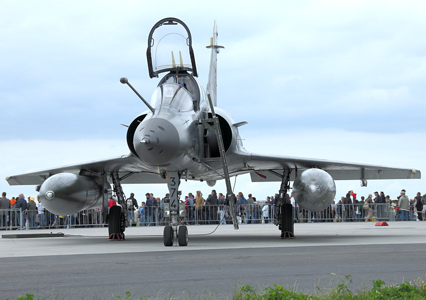 Dassault Mirage 2000: französisches Mehrzweckkampfflugzeug seit 1984 (Erstflug: 1978)