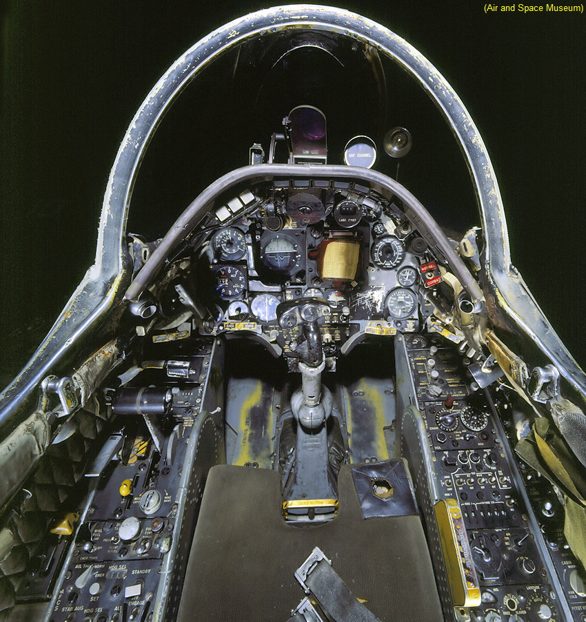 Douglas A-4C Skyhawk - Cockpit