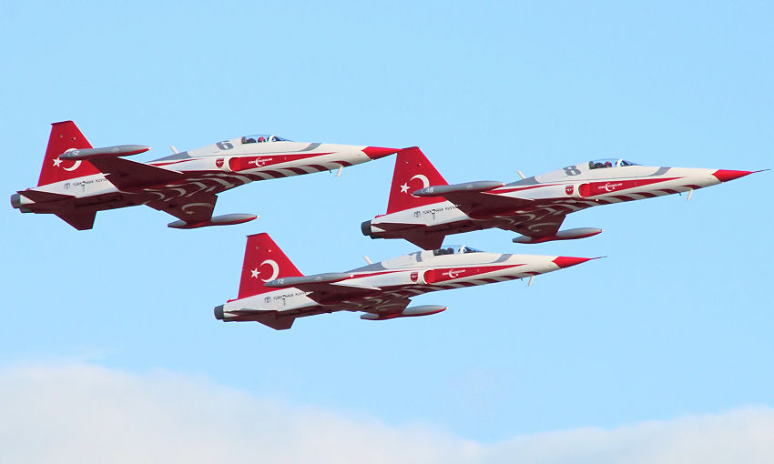 Northrop F-5 Freedom Fighter: Die Turkish Stars sind eine in Konya stationierte türkische Kunstflugstaffel