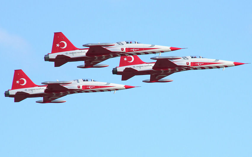 Northrop F-5 Freedom Fighter: Die Turkish Stars sind eine in Konya stationierte türkische Kunstflugstaffel