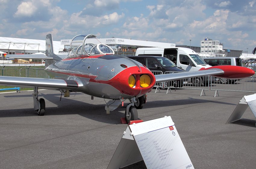 Die Hispano HA-200 Saeta (= Pfeil) wurde unter der Leitung von Prof. Willy Messerschmitt in Spanien entwickelt