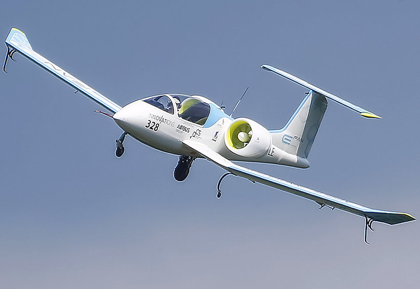Airbus E-Fan: Die Versuchmaschine mit Elektroantrieb fliegt völlig CO2-frei und nahezu geräuschlos