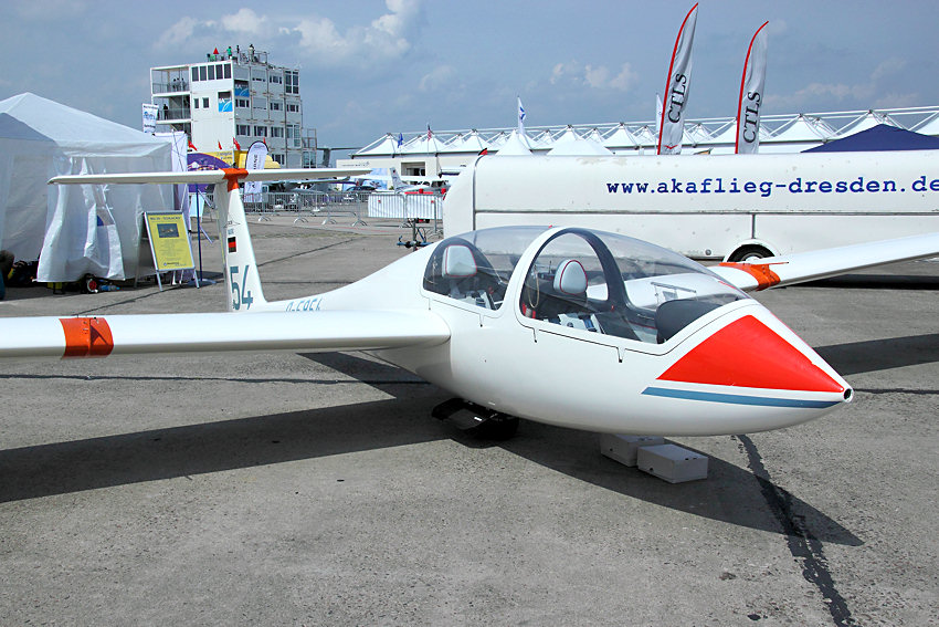 Grob G-103 TWIN Astir: Segelflugzeug der Akademischen Fliegergruppe TU Dresden e.V. (Akaflieg)